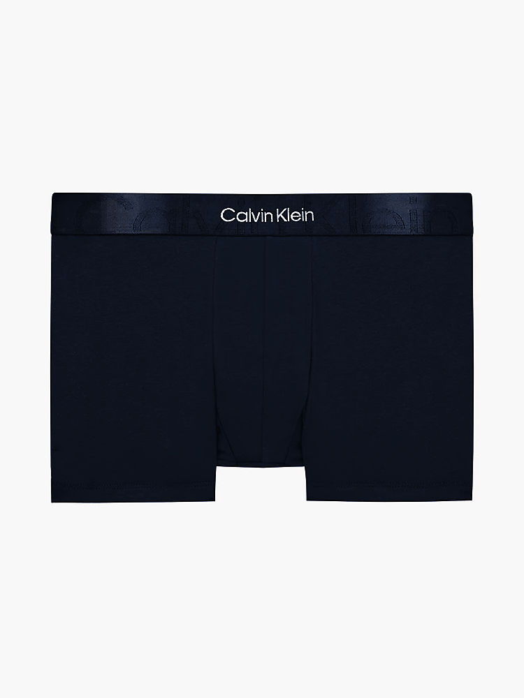Calvin Klein Embossed Icon Low Rise Trunk Nb3312a Vn7 1