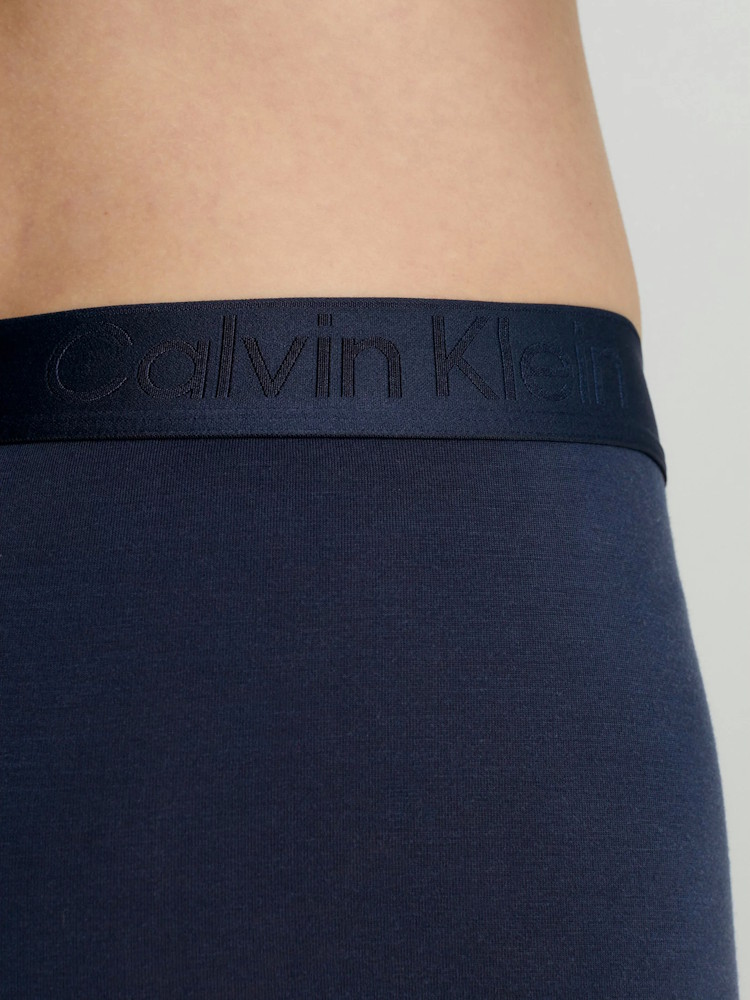 Calvin Klein Black Low Rise Trunk 3 Pack NB3651A FZ9 Blueberry 2