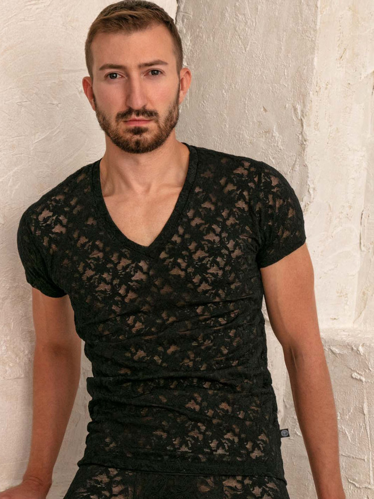 Lhomme Invisible Black Lotus V Neck T Shirt My73 1