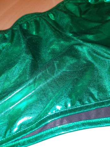 Arjen Kroos Sports Short Metallic Green 2