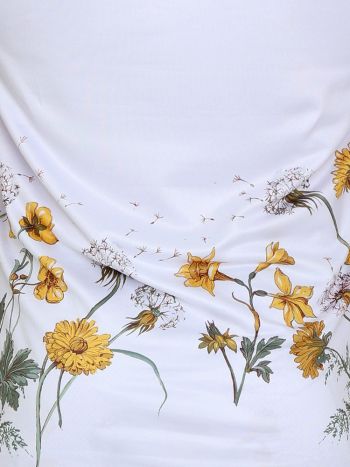 Skull Bones Dandelion White Trunk Wh 1