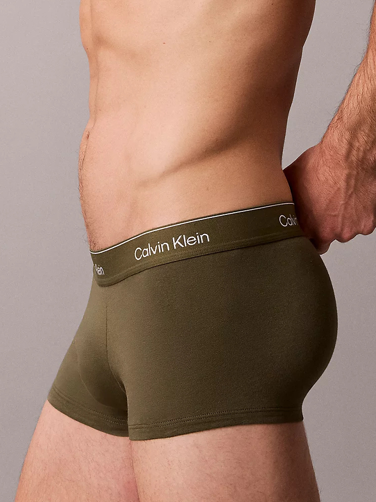 Calvin Klein 5 Pack Low Rise Trunks Icon Cotton Stretch Lv00nb4390 4mm Dark Purple 3