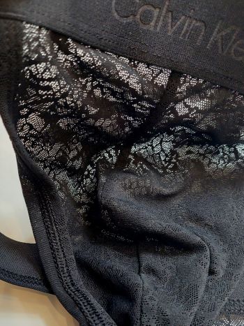 Calvin Klein Sculpt Lace Thong Lv00nb4630 Ub1 Black 1
